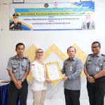 Kanwil Kemenkum Babel Serahkan Sertifikat Hak Cipta “ Sekuntum Melati “