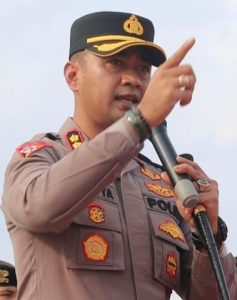 c255bccb-1324-4c4a-a01c-50a469675e0f