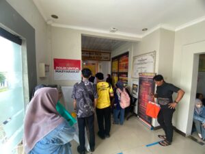 ba7ad565-f8f4-429b-9add-37323041ea42