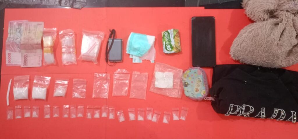 6c32e9ad-e6a7-47e7-8403-ccccdbb21ddf