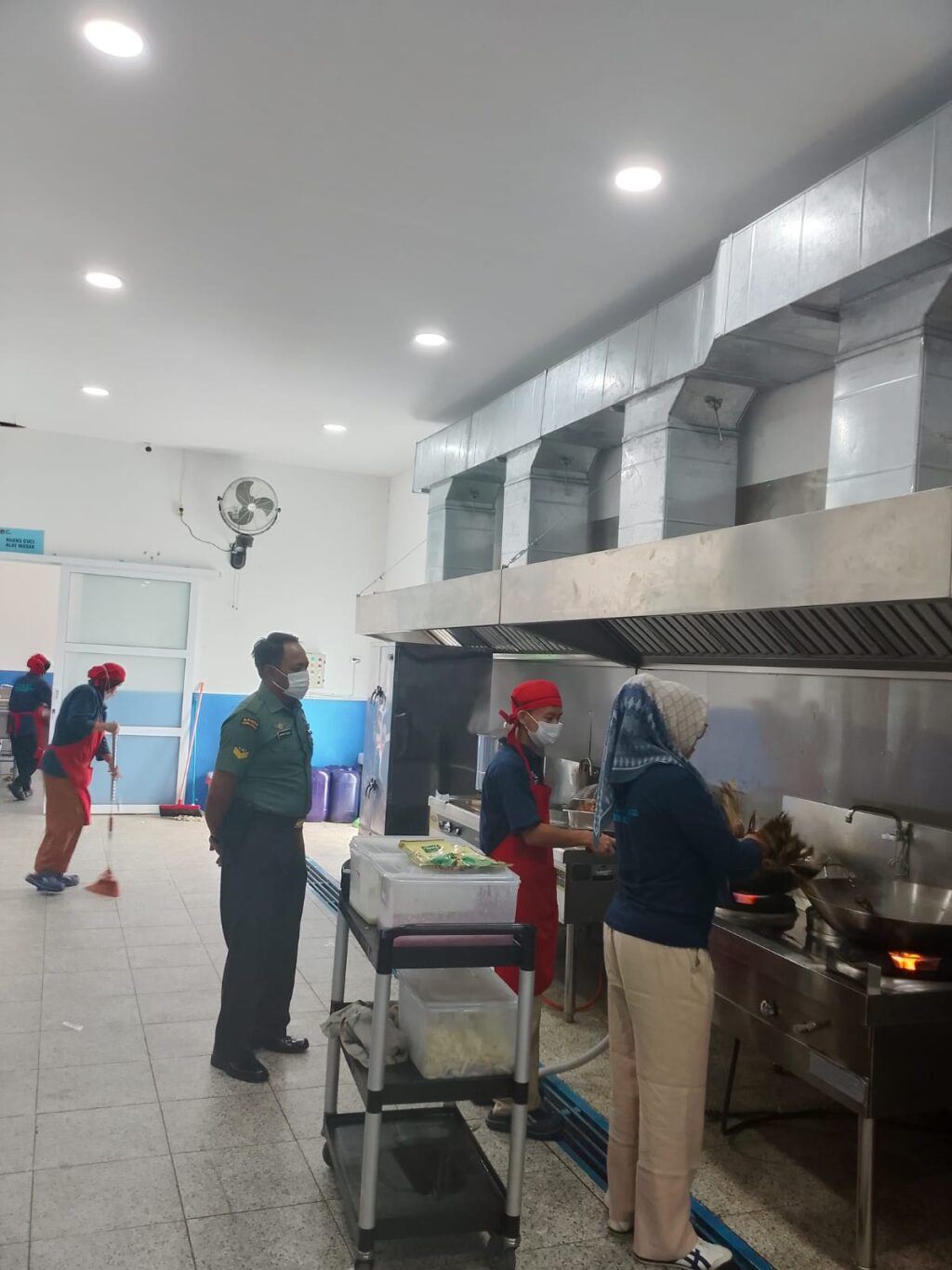 a67da4d5-5bd0-4127-9f54-7ed261eac04c