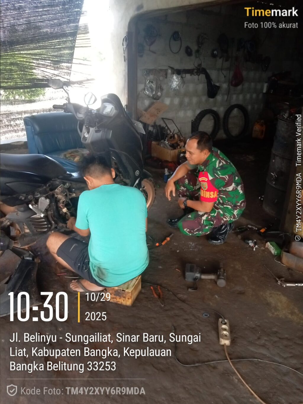 d4f21df3-9810-4bbc-a1a6-49b9422eb161