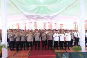 b3344e79-33d8-4f35-b76c-00bf839dd5ea