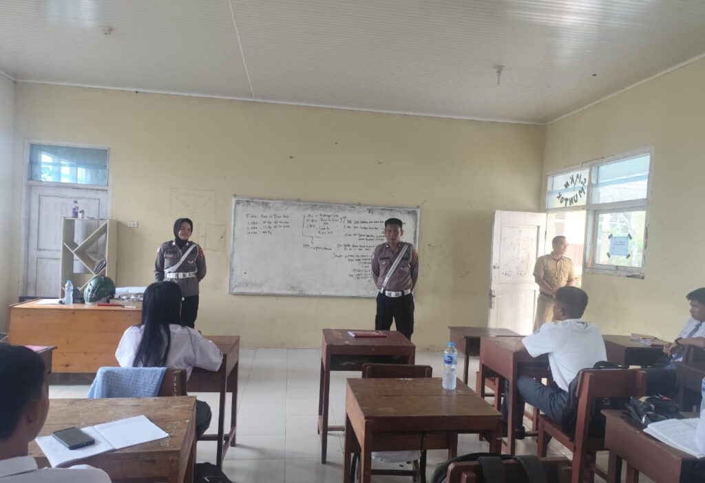 e2ddb9ba-2c3a-42e2-b453-cb15659cfa3e