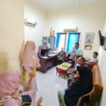 Berikut perbaikan huruf kapital **tanpa mengubah narasi**:  **Babinsa Koramil 413-05/Tamansari Perkuat Sinergi di Kantor Kelurahan Opas Indah**
