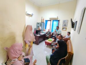 8a5ec6c3-047b-4c49-ba1e-0e8b36e9f239