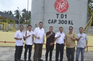 Screenshot_2026-03-04-23-40-51-765_com.whatsapp.w4b-edit